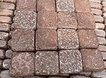 Лемезит-брусчатка-галтованная, цвет-бордо, фото Купить Лемезит-брусчатка-галтованная, цвет-бордо в Сургуте